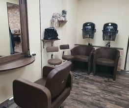 C' Mon Coiffeur image 7