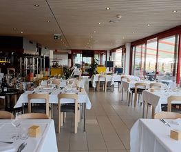 Terminal 60 - Restaurant de l'Aéroport Bild 2