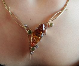 Fertiges Collier Senn Detail.JPG
