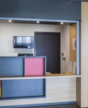 B&B HOTEL Montargis image 9