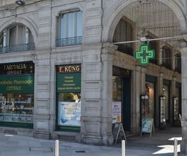 Centrale Küng SA - Farmacia Lugano Bild 1