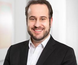 portraitSq
