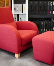 Sessel mit Hocker neubezogen