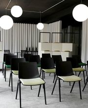 Kreativ-Arena Stuttgart: Großer Seminarraum mit modularer Ausstattung.