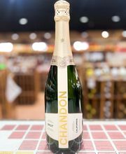 T & R Wines & Liquors image 14