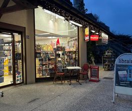 LIBRAIRIE DES COULEURS image 9