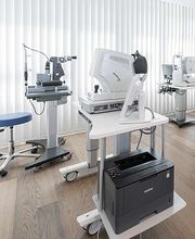 Augenarzt Dr. med. Martin Hablützel Bild 8