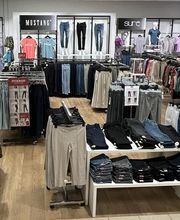 AWG Mode Center Dresden Bild 5