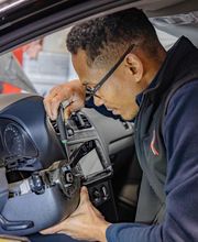 REVES AUTO-SERVICES image 20