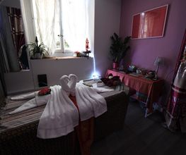 Anna Thaï Massage Saint-Jean - table massage - Genève