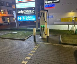 Shell Recharge Charging Station Bild 5