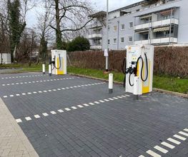Shell Recharge Charging Station Bild 1