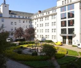 Das Gebäude der WBS SCHULEN Chemnitz von außen.