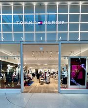 Tommy Hilfiger image 1