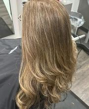 Fantastic Sams Cut & Color image 15