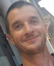 Des Mains En Orbiel image 2