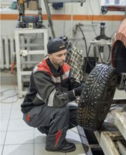 PNEUHAUS ARIFA SABANI GD Bild 3