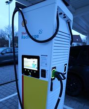 Shell Recharge Charging Station Bild 6