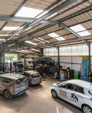 Garage Renault Sautron Automobiles image 5