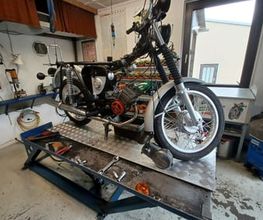 Friedrich Inh. K. Bergert Zweiräder+Motorgeräte Bild 1