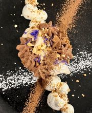 LA SALLE A MANGER image 11