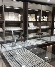 Sicht Vitrine - Links bei Eintritt