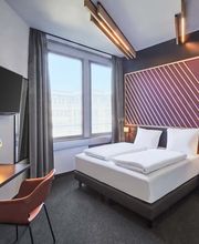 B&B HOTEL Rüsselsheim Bild 1