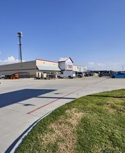 Nearest Intersection and/or Pylon Signage