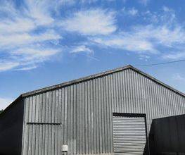 Hangars 44 image 4