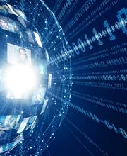 „Visualisierung der intelligenten Vernetzung und zentralen Steuerung moderner Haustechnik – Symbol für effiziente Smart-Home-Lösungen, die Komfort, Sicherheit und Energieeinsparung vereinen.“