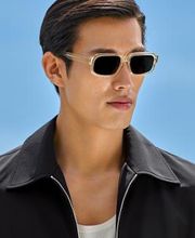 This black bomber jacket offers a modern fit with a zip closure and welt pockets. The clean lines and refined collar detail add a contemporary touch, making it an ideal choice for versatile styling.