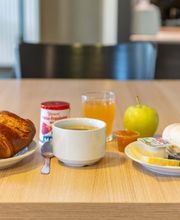 B&B HOTEL Lyon Saint-Priest image 2