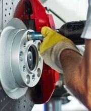 Garage Bardellini GmbH Bild 6