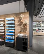 Aemisegger Apotheke Drogerie Kosmetik Bild 4