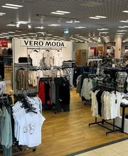 AWG Mode-Center Zell unter Aichelberg Bild 3