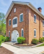 Hudson Place, An Eagle Rock Community image 4