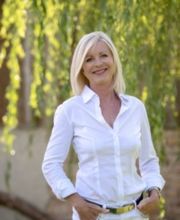 SCHÖNHEILEN - Ina Leitner | Hormonbehandlung - Abnehmspritze - Faltenbehandlung Bild 9