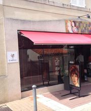 Salon Confidence image 1