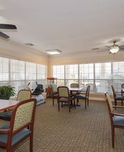 Lakes at Gainesville Assisted Living image 6