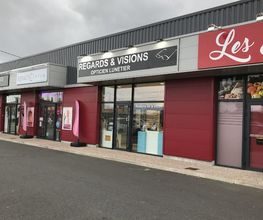 Regards et Visions Fronton image 2