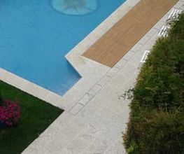 746320-3-acondicionamiento-acceso-piscina.jpg