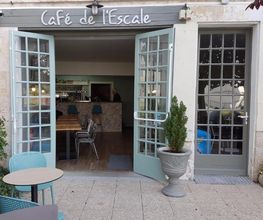Café de L'Escale image 11