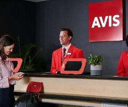 Avis Autovermietung - Montreux Riviera Bild 1
