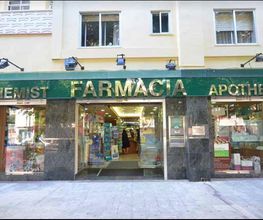 farmaciacoretfachada.jpg