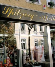 Aussenansicht der Spitzweg-Apotheke