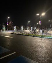 bp pulse Charging Station image 6