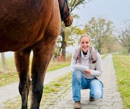 Bewegungstherapie Melanie Lang Bild 1