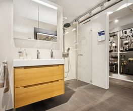 Sanitas Troesch Locarno/Bellinzona, Esposizione di cucine ed esposizione di bagni Contone Bild 11