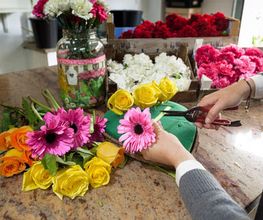 kentia-florales-empleada-03.jpg