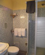 HOTEL VALERIE image 4